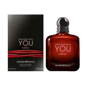 Perfume Emporio Armani Stronger With You Parfum 100ml. Frasco de vidrio ahumado en tonos oscuros con el tapón en tono metálico, un diseño clásico de la línea SWY.