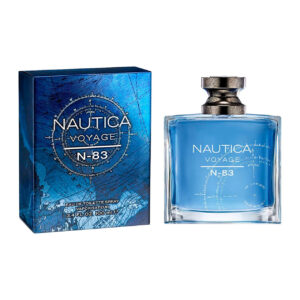 Perfume Nautica Voyage N83 100 ml EDT. Fragancia masculina fresca y marina con notas de menta y agua de mar. Botella transparente con líquido azul y tapa plateada.